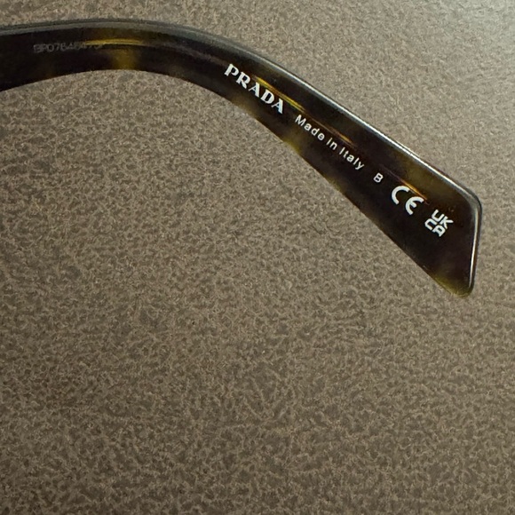 Authenticated Prada Tortoiseshell Rectangular Sunglasses - Picture 8 of 9